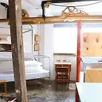 Art Hostel
