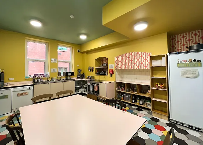 Art * Leeds (West Yorkshire)