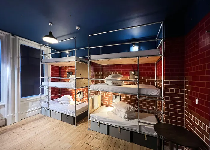 Art * Leeds (West Yorkshire)