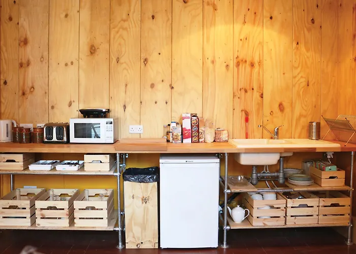 Art אכסניה לידס